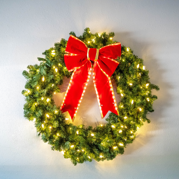 18 inch lighted bow with gold trim