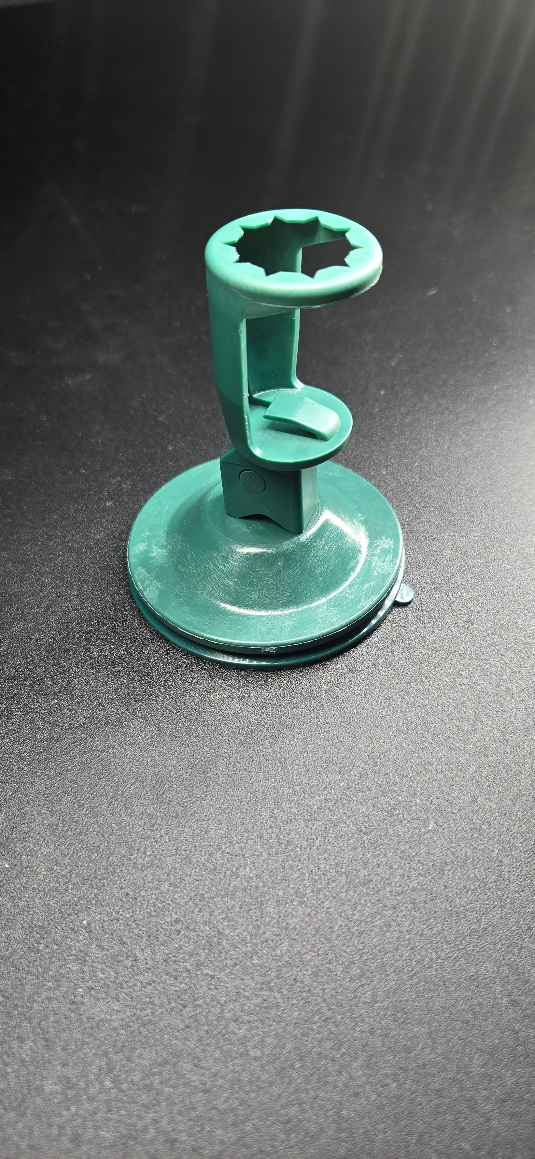 C9 Suction Clip - Green